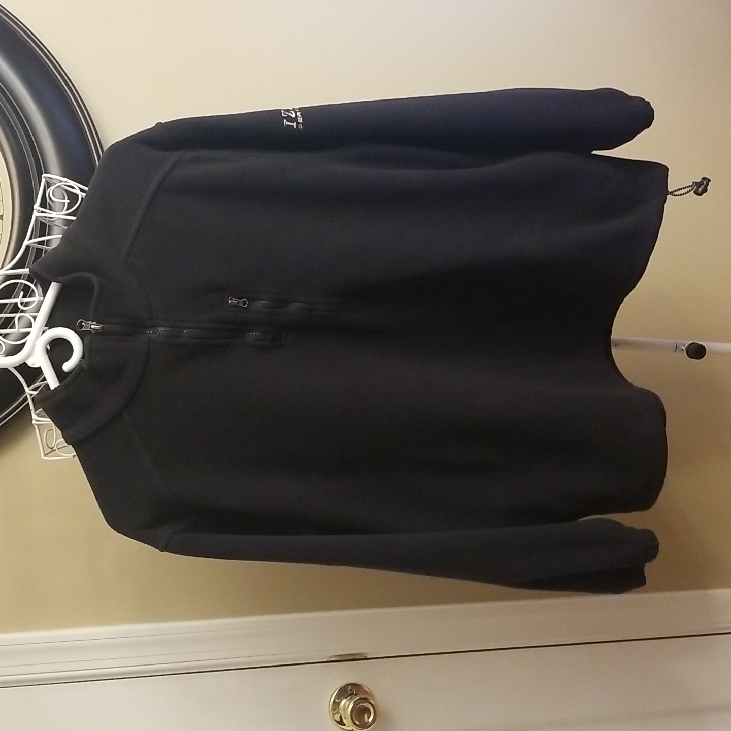 Men's Black Izod Pullover Fleece Top Size Large